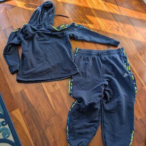 Adidas sweats pants and hoodie size L (kids)